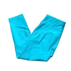 Aqua Athletic Yoga 3/4 Leggings with Back Pocket M